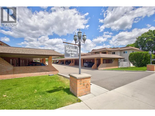 240 McIntosh Road Unit# 226, Kelowna, British Columbia V1X2C4