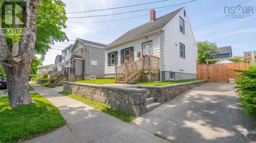 3704 Novalea Drive, North End, Nova Scotia B3K3G2