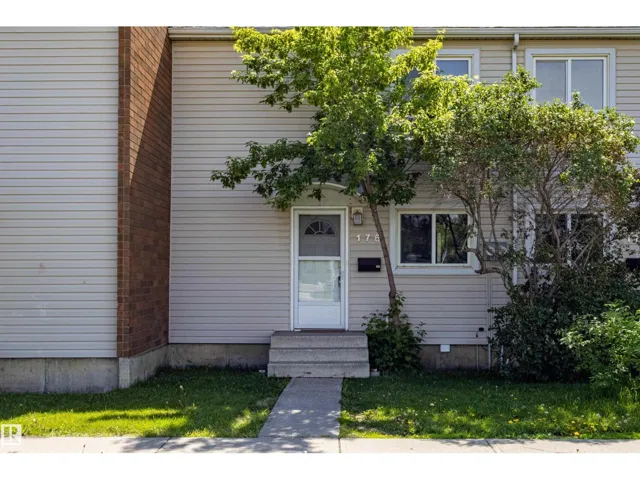 176 Centennial Court NW, Edmonton, Alberta T5P4H5