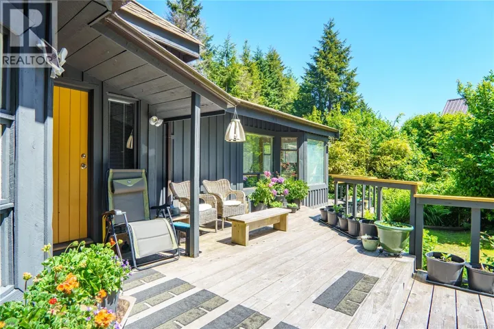 1334 Chesterman Beach Rd, Tofino, British Columbia V0R2Z0