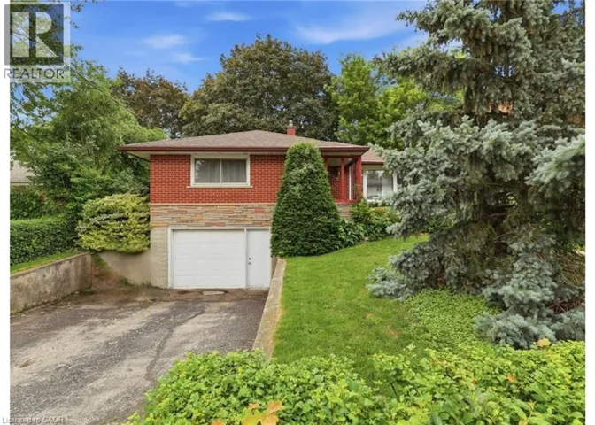 118 WILFRED Avenue, Kitchener, Ontario N2A1X1