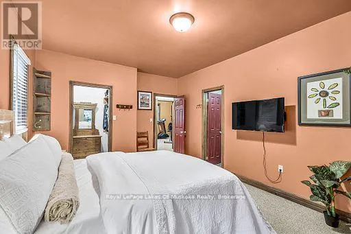 780