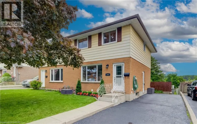 147 MOFFAT Drive, Cambridge, Ontario N1R6C1