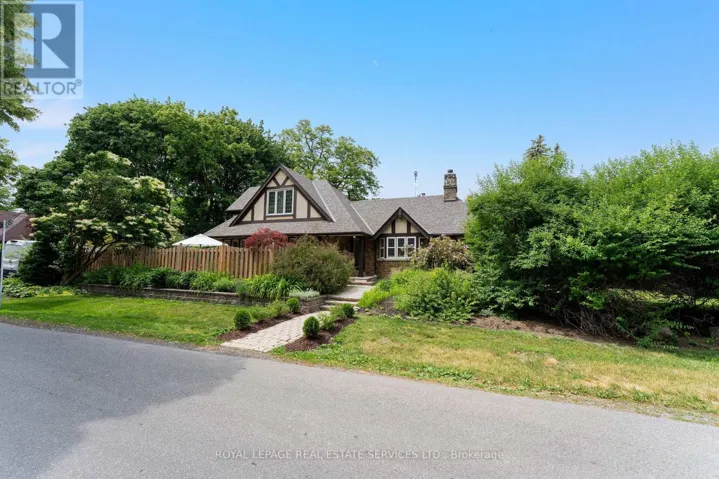 50 BRENTWOOD ROAD S, Toronto (Stonegate-Queensway), Ontario M8Z3N2