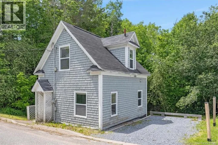 20 Acadia Crescent, Hampton, New Brunswick E5N3A1