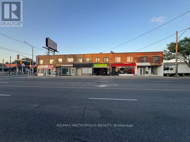 2849 DUFFERIN STREET, Toronto (Yorkdale-Glen Park), Ontario M6B3S4
