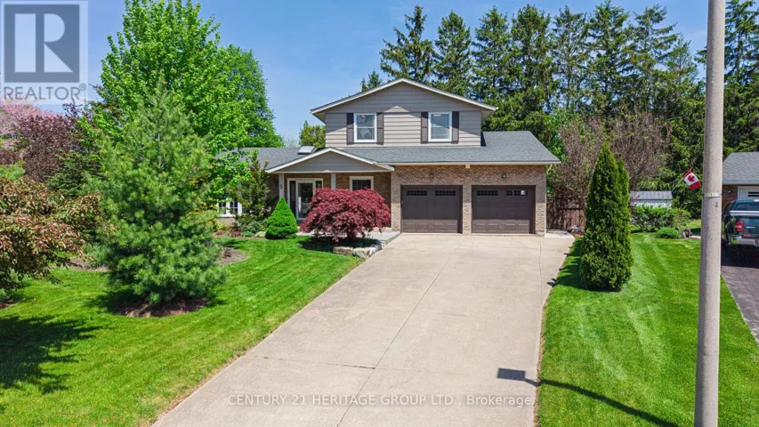 5 TOTTENHAM COURT, Niagara-on-the-Lake (Town), Ontario L0S1J0
