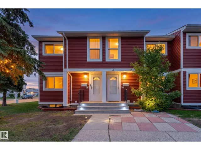 #2 4707 126 AV NW, Edmonton, Alberta T5A4K4