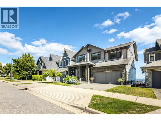 1419 STRAWLINE HILL STREET, Coquitlam, British Columbia V3E0L5