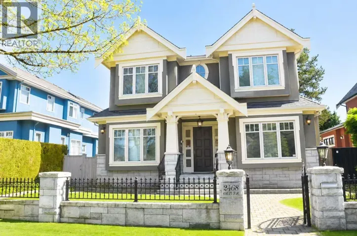 2400 OLIVER CRESCENT, Vancouver, British Columbia V6L1S7