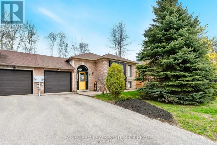 5 HARBOUR CRESCENT, Wasaga Beach, Ontario L9Z1G4
