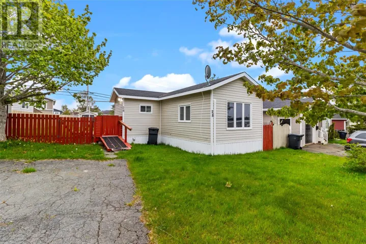 28 Evergreen Drive, Paradise, Newfoundland & Labrador A1L1A6