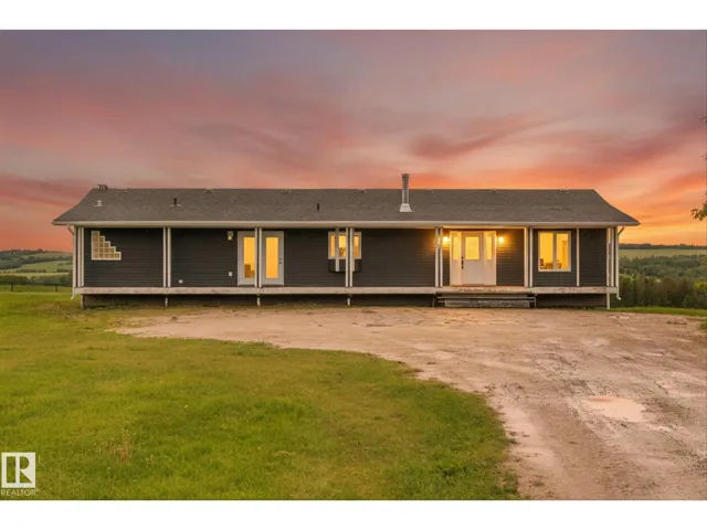 8223 TWP ROAD 590, Rural Lac Ste. Anne County, Alberta T0E1N0