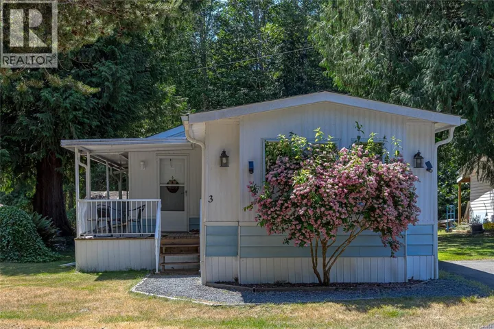 3 6350 Island Hwy W, Qualicum Beach, British Columbia V9K2E5