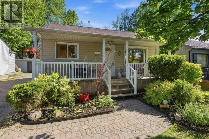 7 BEECH STREET, Ajax (Central), Ontario L1S1V8