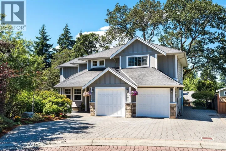 3966 Stan Wright Lane, Saanich, British Columbia V8P0A1