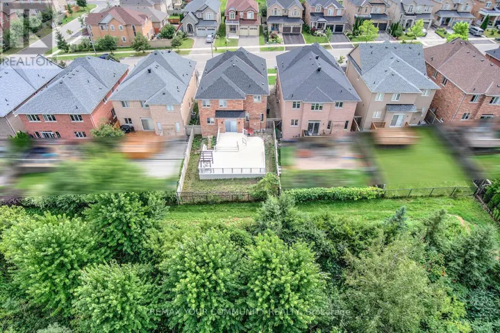 76 IVY GLEN DRIVE, Vaughan (Patterson), Ontario L6A0P2