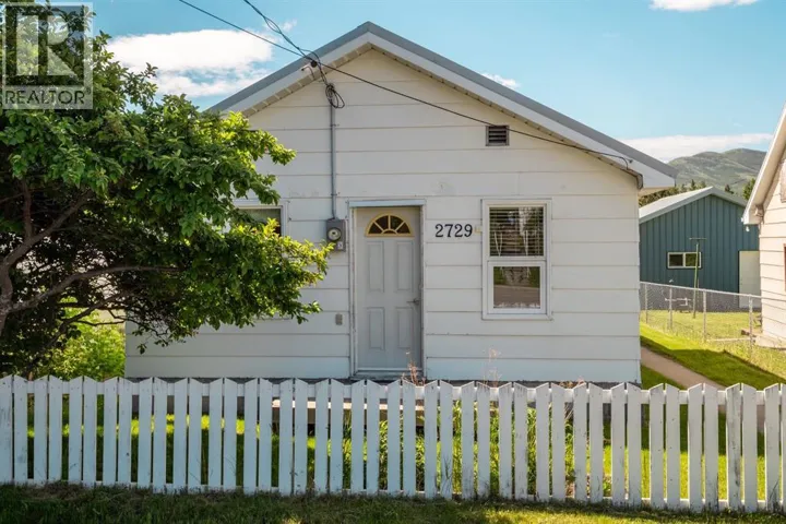 2729 216 Street, Bellevue, Alberta T0K0E0