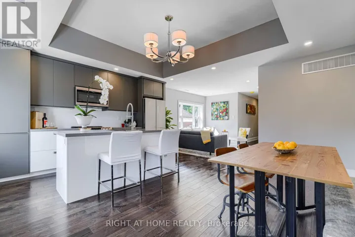 3 - 294 SOUTH KINGSWAY ROAD, Toronto (High Park-Swansea), Ontario M6S3T9