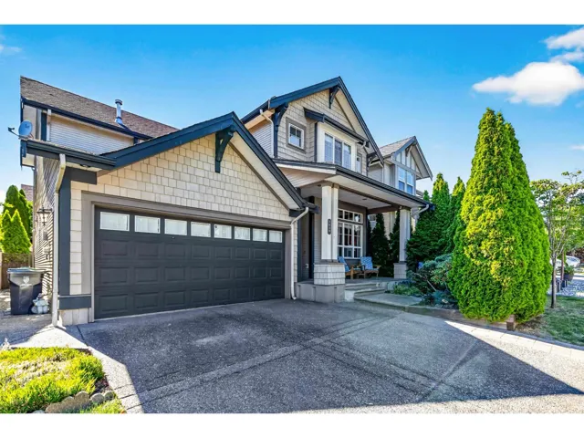 7039 200B STREET, Langley, British Columbia V2Y2Z3