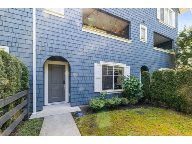 31 16357 15 AVENUE, Surrey, British Columbia V4A0C2