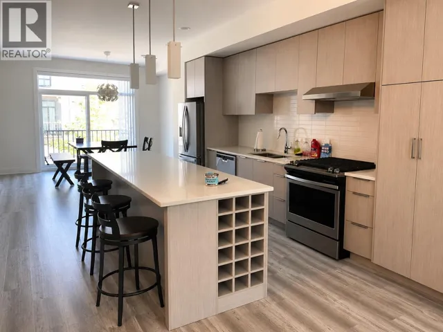 170 Celano Crescent Unit# 20, Kelowna, British Columbia V1V0B6