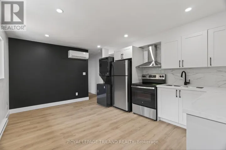 3 - 1015 EAGLE DRIVE, London South (South J), Ontario N5Z3H4