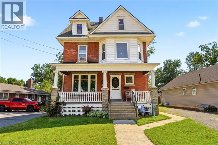 422 LOCK Street W, Dunnville, Ontario N1A1V6