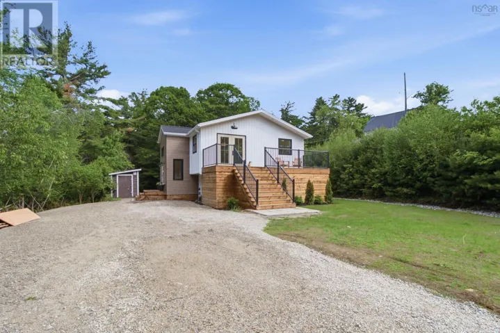 178 Fairmont Street, Mahone Bay, Nova Scotia B0J2E0