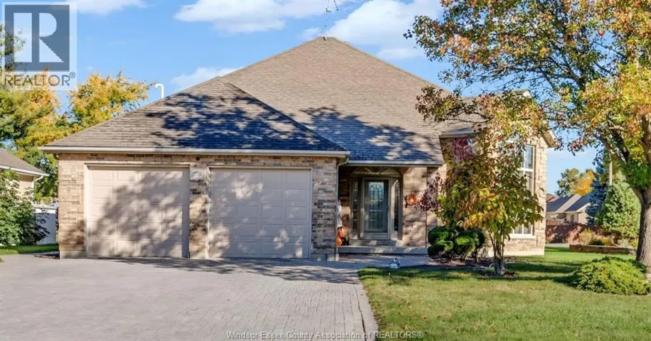 2780 BRIDGEWAY BOULEVARD, LaSalle, Ontario N9H2L3