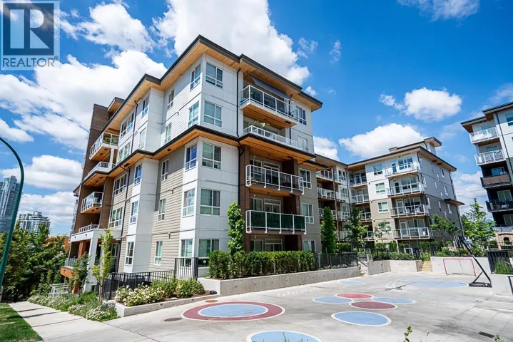 302 723 GROVER AVENUE, Coquitlam, British Columbia V3J0L9