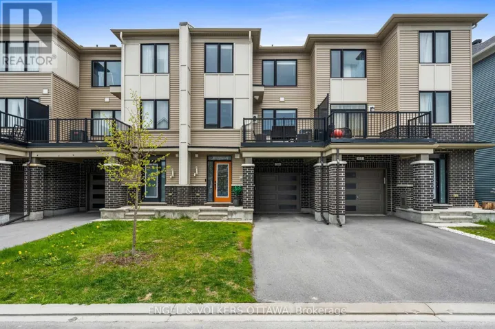 59 URSID MEWS, Ottawa, Ontario K2J6T3
