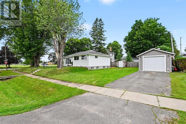 1 ADAM DIXON AVENUE, South Stormont, Ontario K0C1P0