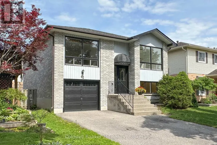 42 KINTYRE STREET, Clarington (Courtice), Ontario L1E2E4