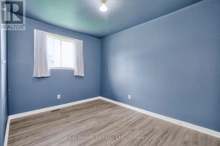 780