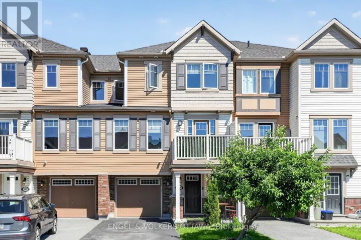 241 PAR-LA-VILLE CIRCLE, Ottawa, Ontario K2S0T6