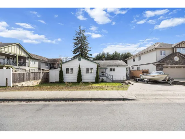 32622 EGGLESTONE AVENUE, Mission, British Columbia V4S1A2