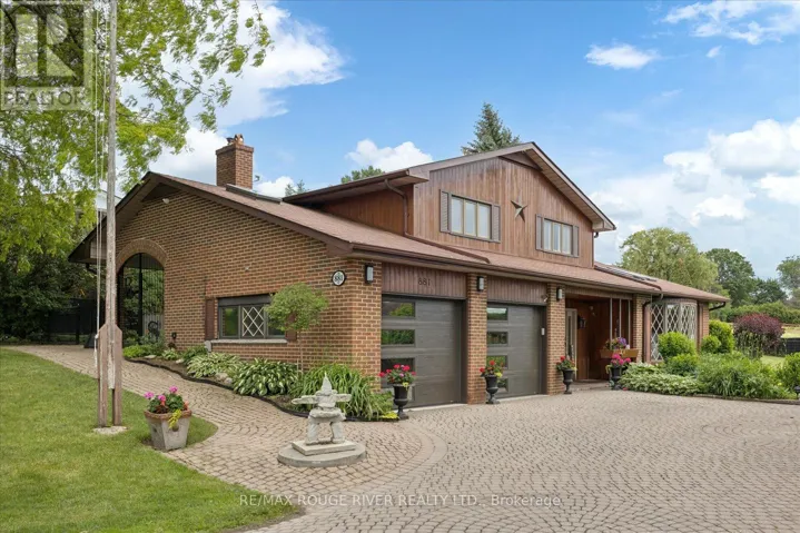 881 SWISS HEIGHTS DRIVE, Oshawa (Pinecrest), Ontario L1K2B1