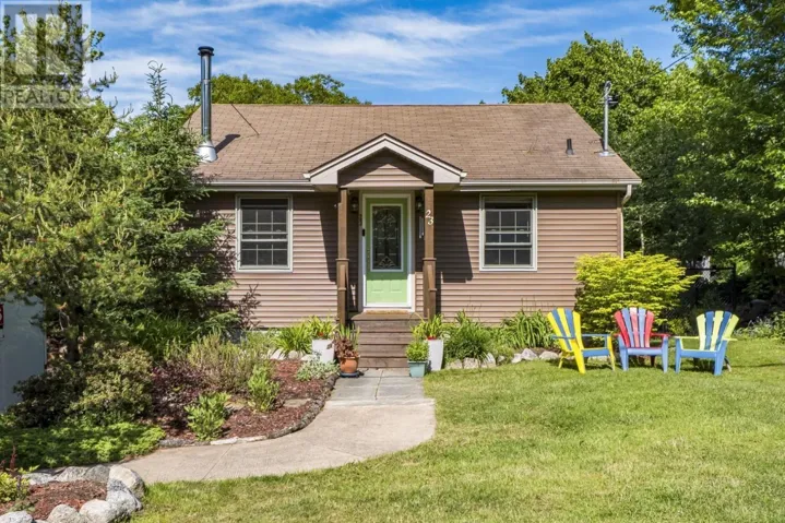 23 Circle Drive, Halifax, Nova Scotia B3P1T9
