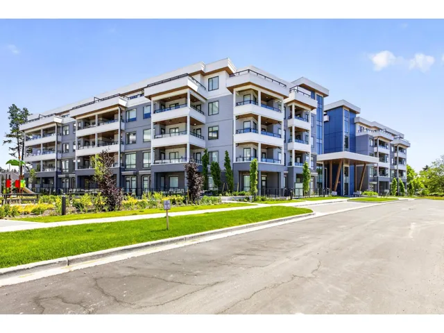 220 6220 GOOSEBERRY DRIVE, Surrey, British Columbia V3S0C7