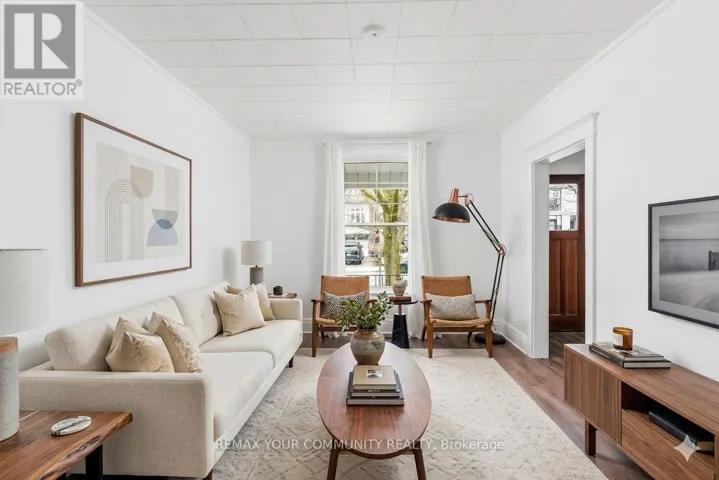 186 ROSLIN AVENUE, Toronto (Lawrence Park North), Ontario M4N1Z6
