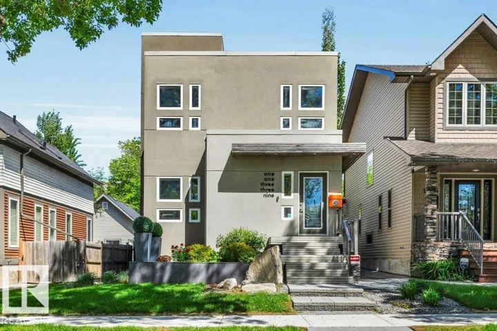 11339 67 ST NW, Edmonton, Alberta T5B1L2