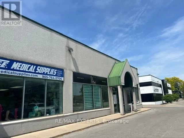 15 - 201 SPINNAKER WAY, Vaughan (Concord), Ontario L4K5E3