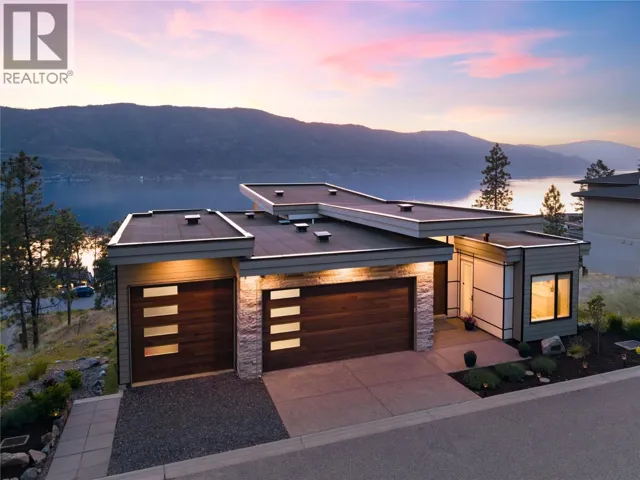 3323 Water Birch Circle, Kelowna, British Columbia V1V3G1
