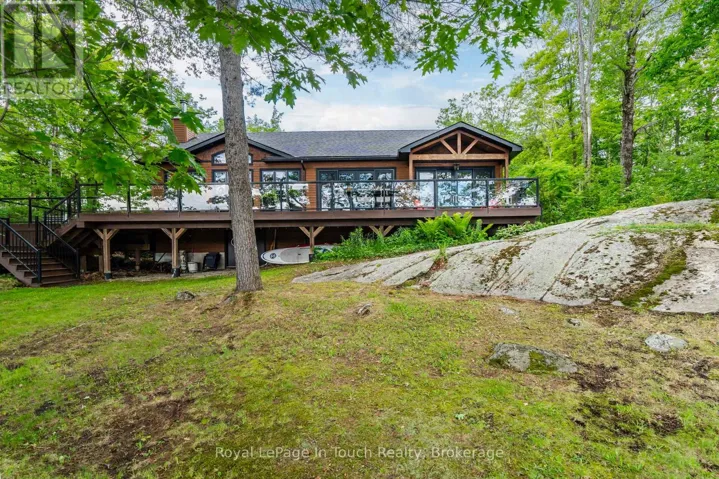 257 BIG ROCK ROAD, Georgian Bay (Baxter), Ontario L0K1S0