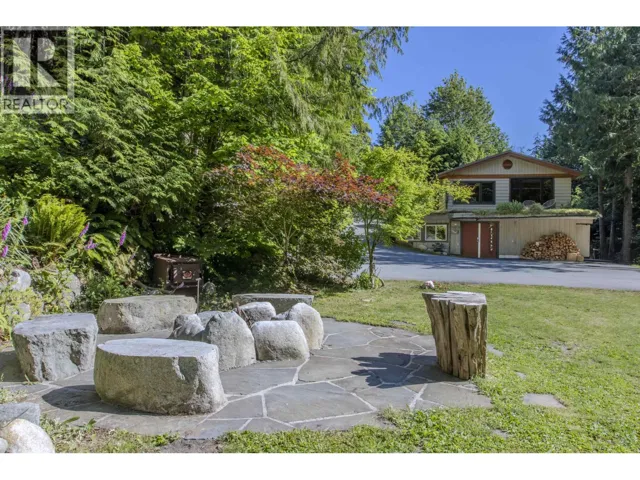 40102 SKYLINE PLACE, Squamish, British Columbia V0N1T0