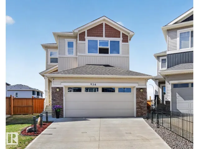 934 BERG PL, Leduc, Alberta T9E1J6
