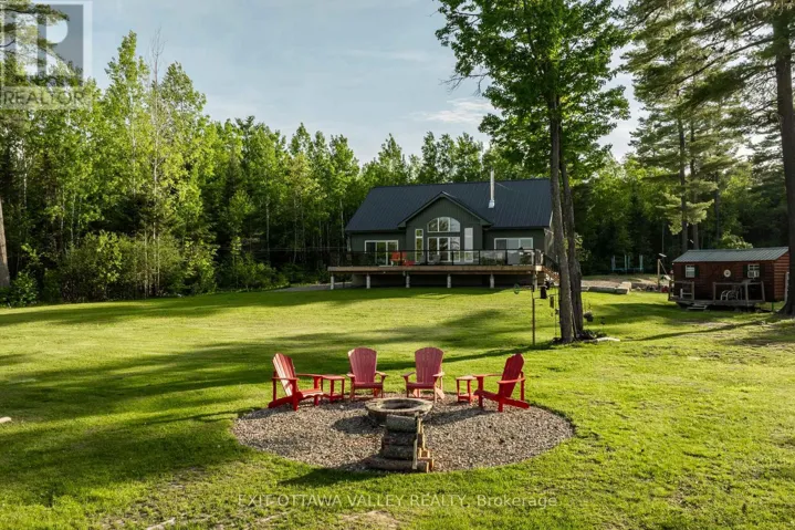 82 JENNINGS ROAD, Head, Clara and Maria, Ontario K0J2B0