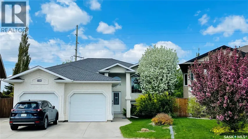 738 Wright CRESCENT, Saskatoon, Saskatchewan S7N4T8