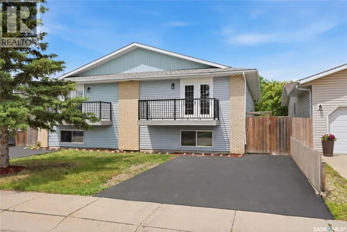 116 (114) Hall CRESCENT, Saskatoon, Saskatchewan S7L7G6